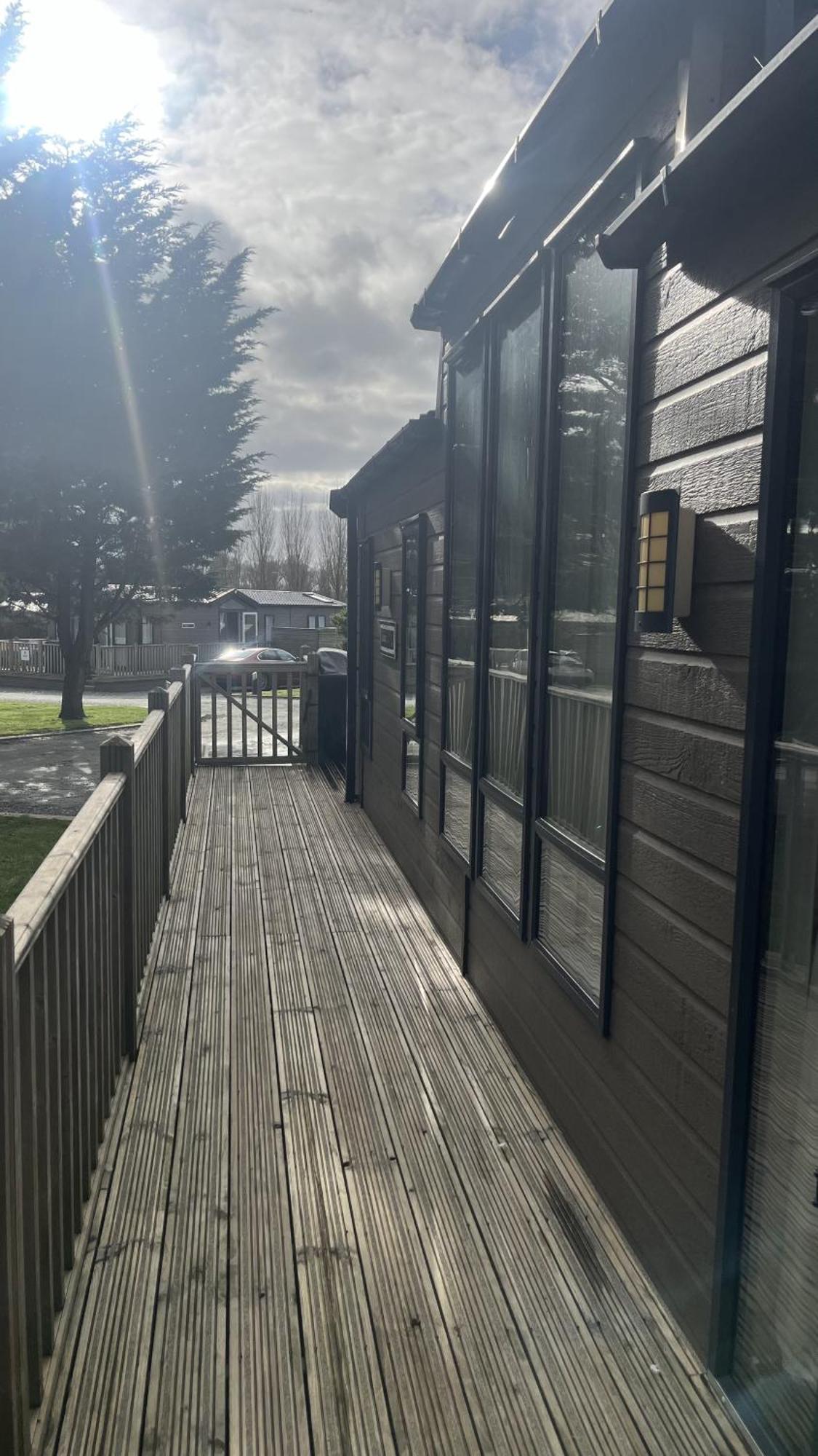 Pet Friendly 2-Bed Lodge Near Preston & Blackpool Buitenkant foto